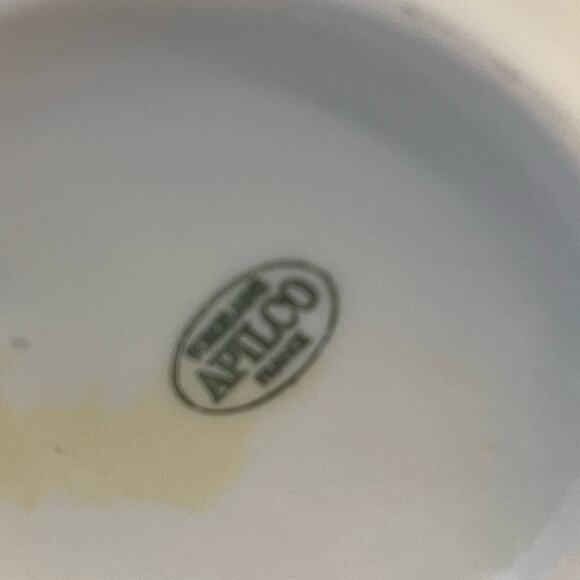Apilco France white porcelain creamer - Picture 7 of 8